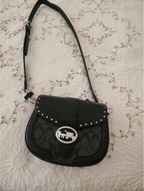 Coach Georgie Saddle Shoulder Bag Black Graphite Studded Logo Adjustable Strap